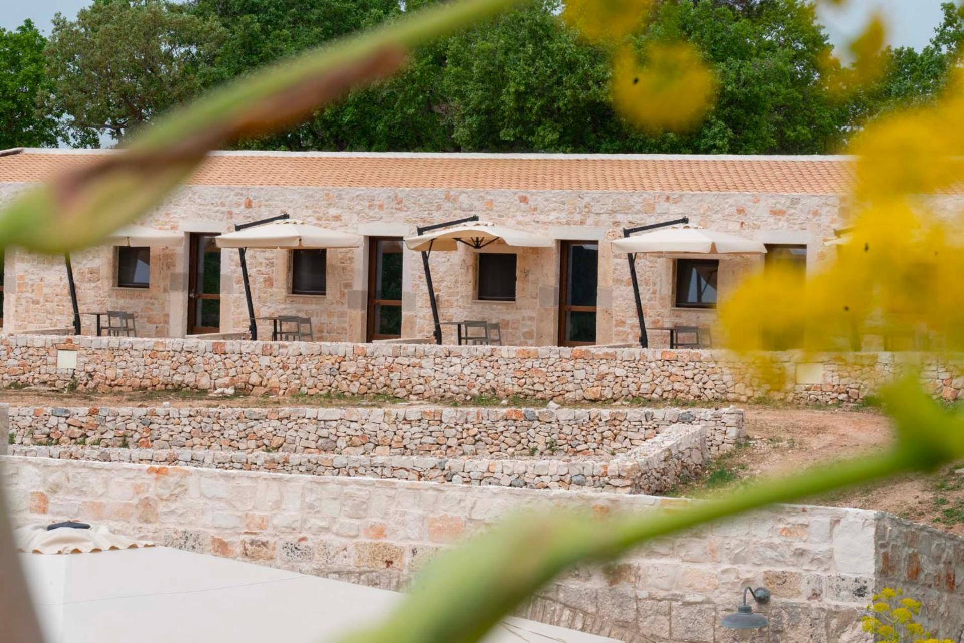 הוילה אלטאמורה Donnapaola Modern Farm מראה חיצוני תמונה