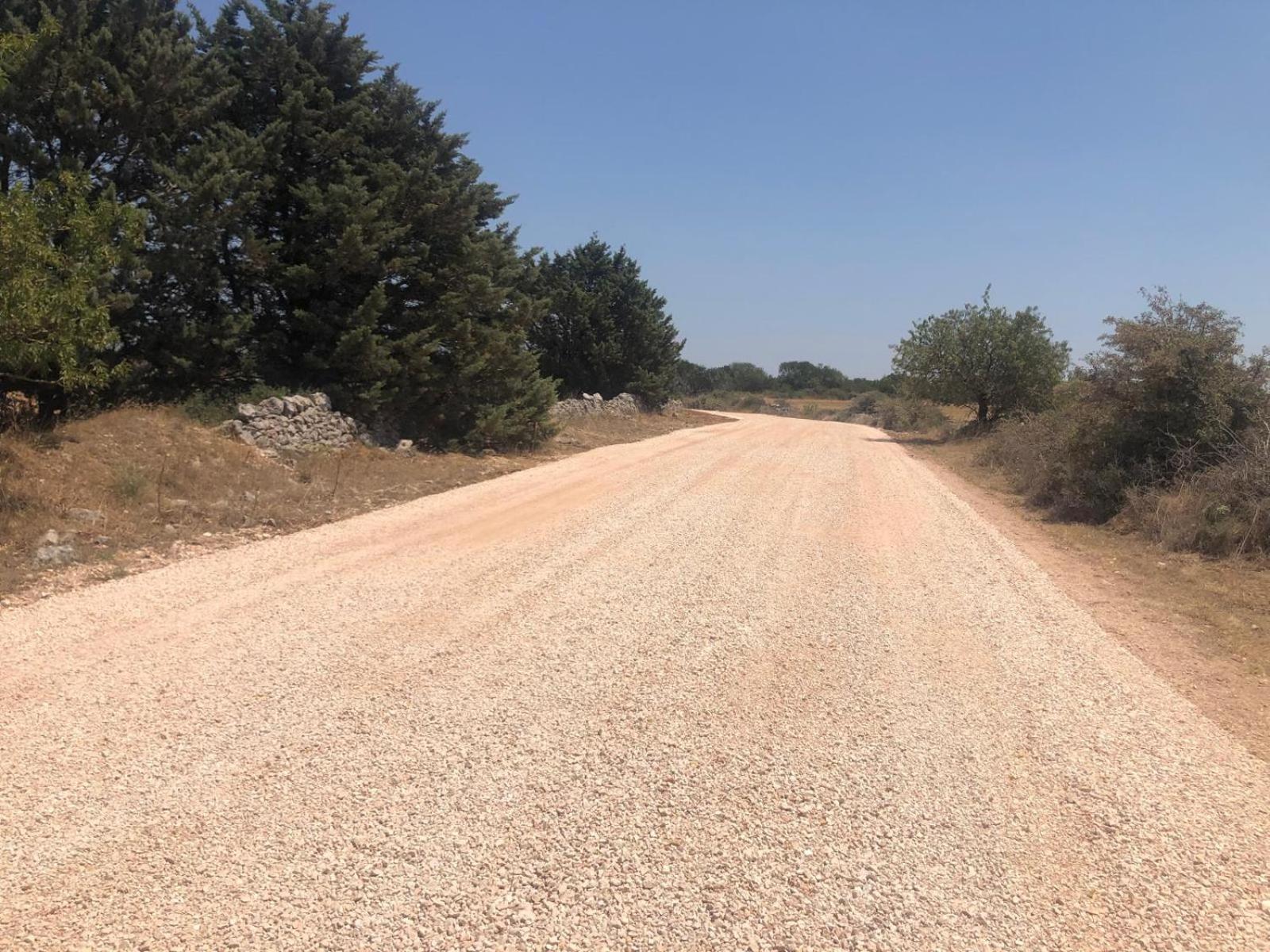 הוילה אלטאמורה Donnapaola Modern Farm מראה חיצוני תמונה